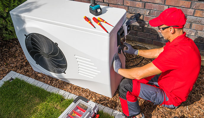 Professional expert fixing issues of your AC
